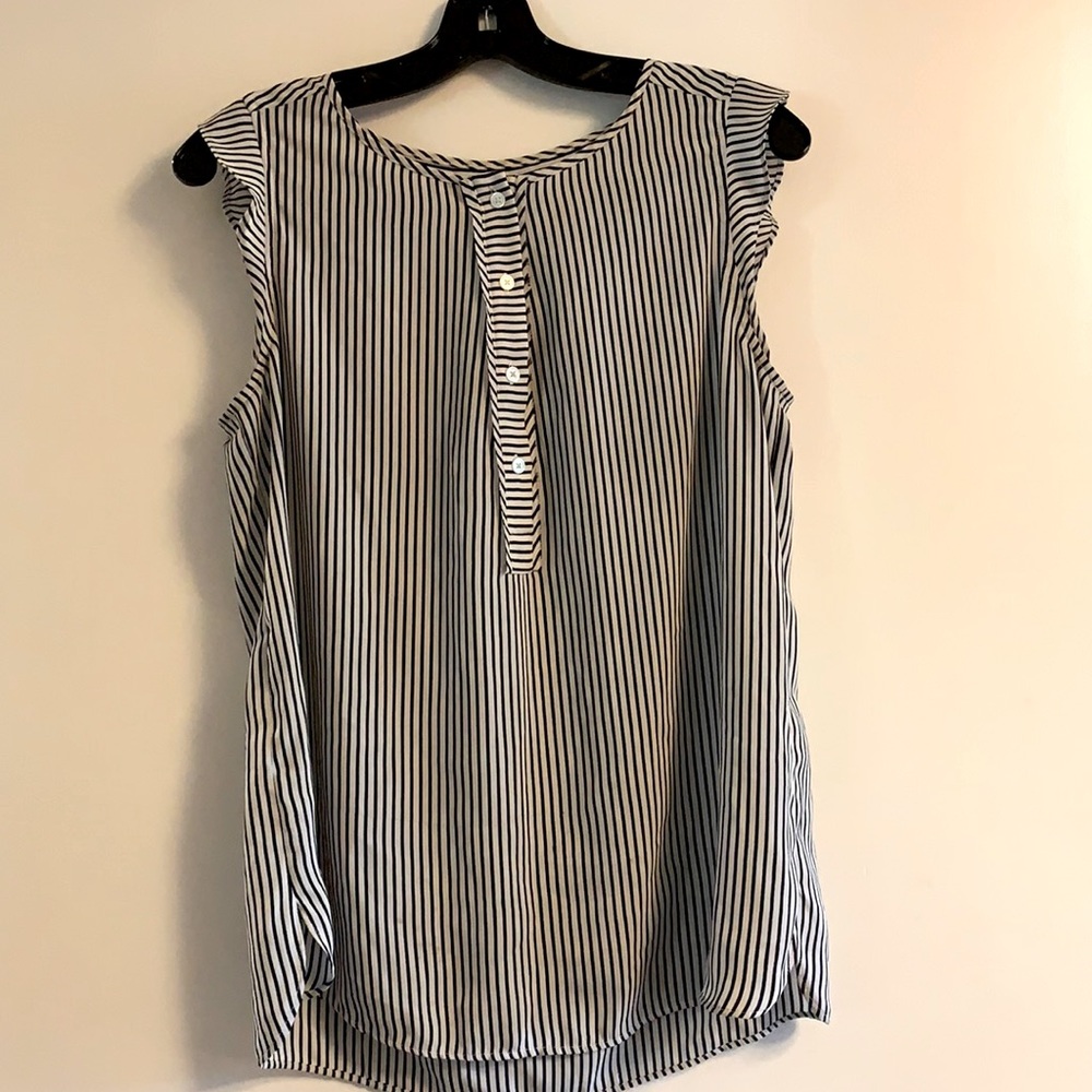 Loft top. Business casual.
